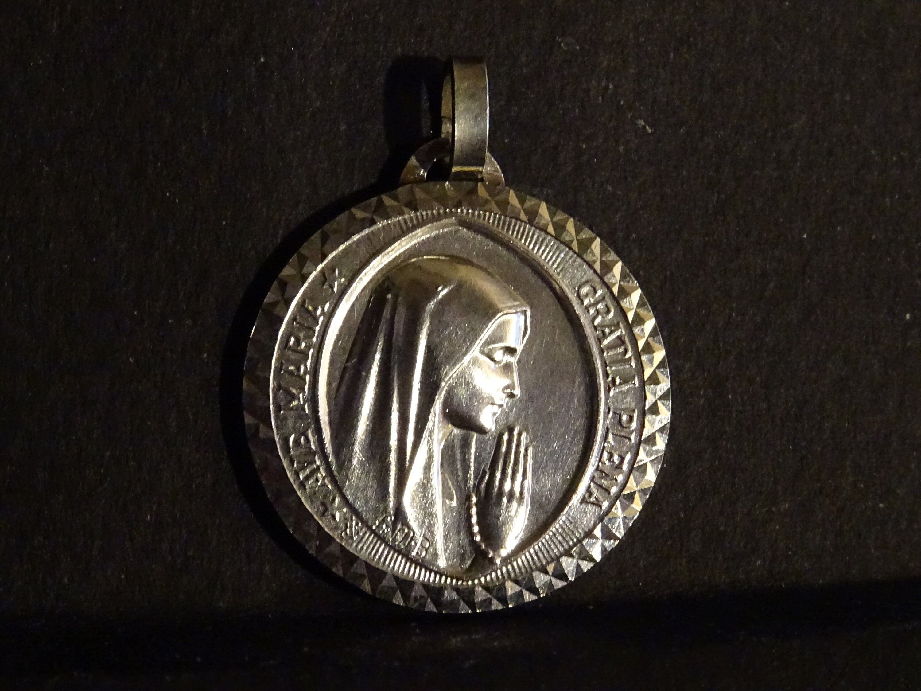 Médaille d'argent Medaille Millésime Religieux Français Holy Charm Ave Maria Signé Fr M - B