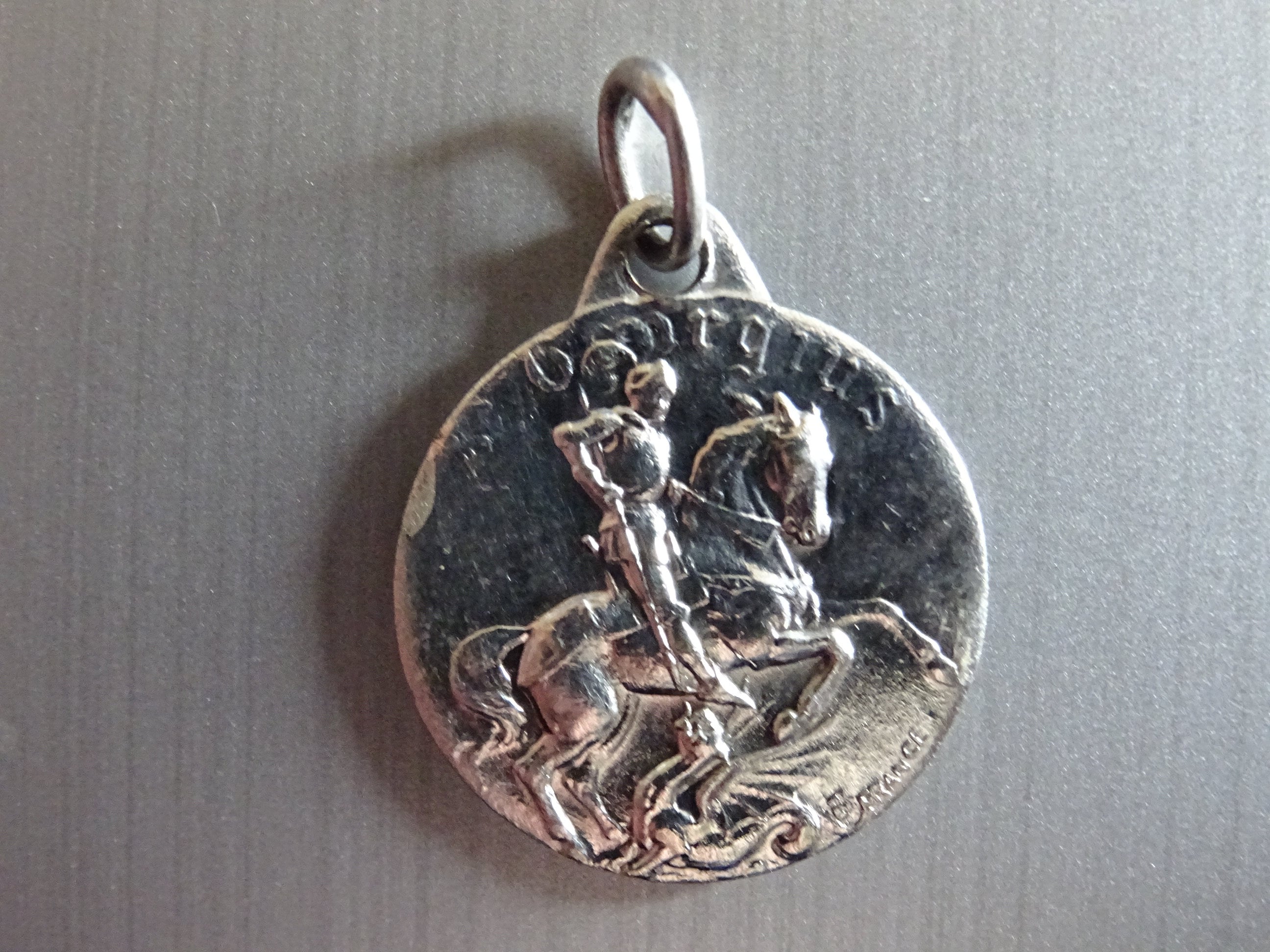 Saint Georges Est Le Saint Patron de L'angleterre Antique Holy Charm Médaille Pendent Medaille P 953