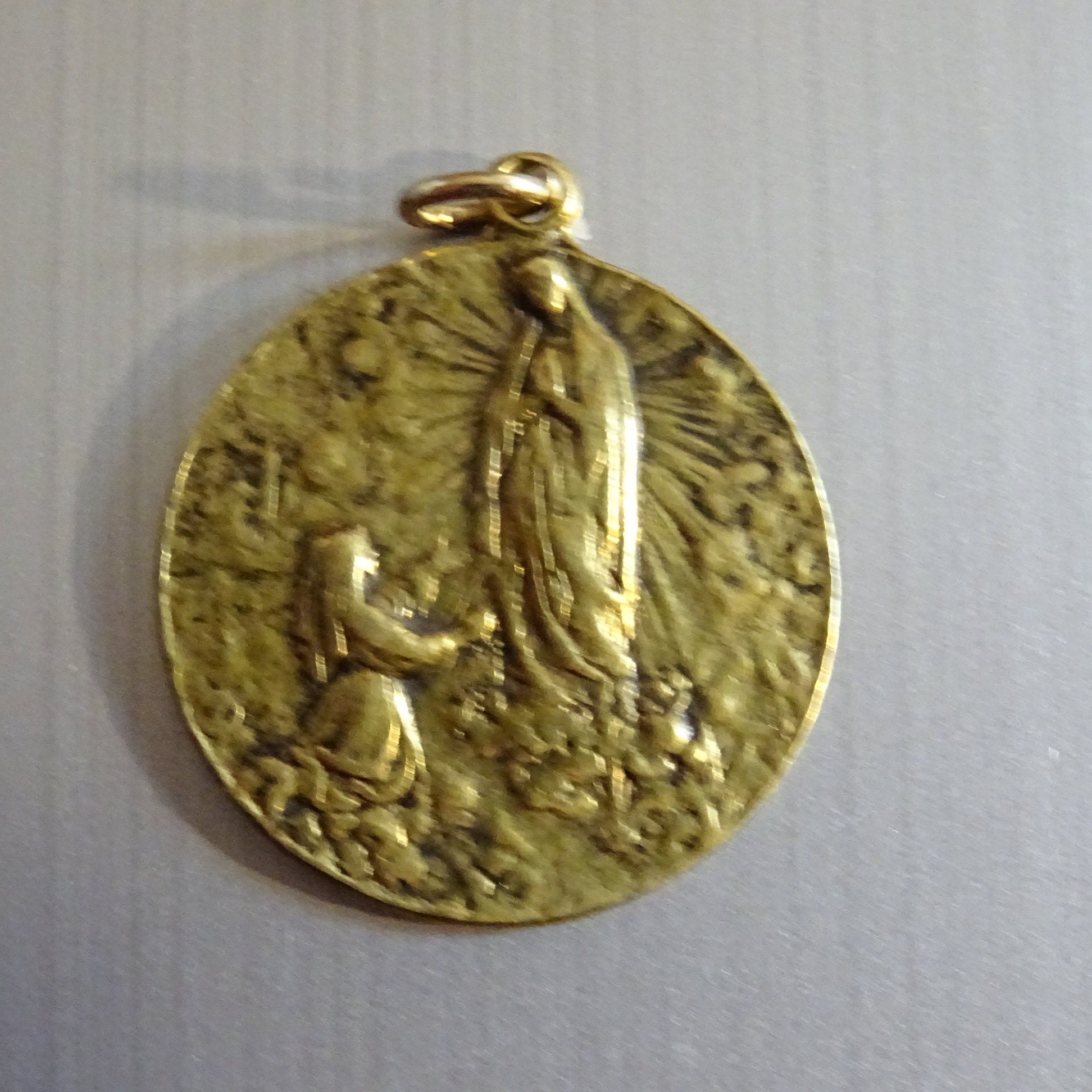 Temple de Notre-Dame Lourdes Corbera 11.2.76/Templo Ntra Sra de Médaille Médaillon Pendentif Saint C