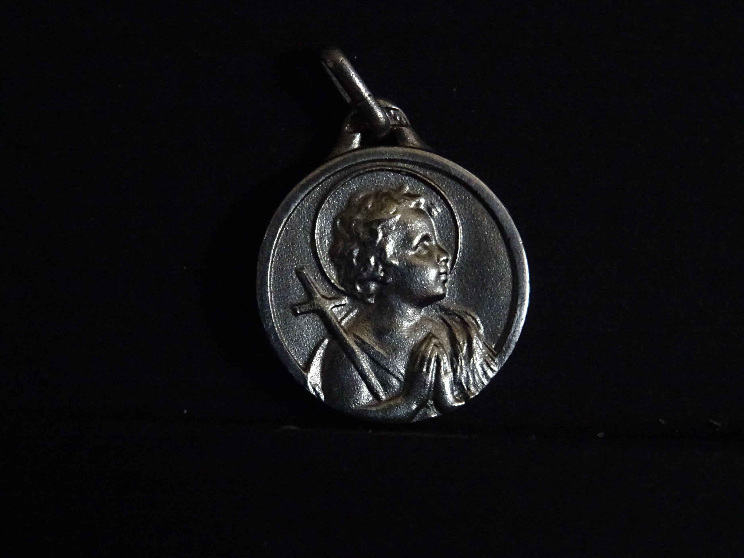 L'enfant Jésus. Médaille Pendente Medaille Holy Charm P 568