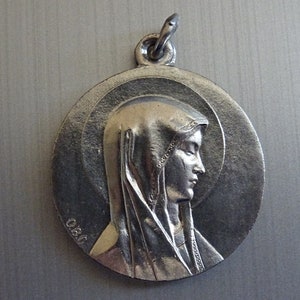 Grotto of Lourdes: place of the apparitions of the Virgin Mary. Signed O B C  medal medallion pendent medaille Holy Charm B 242
