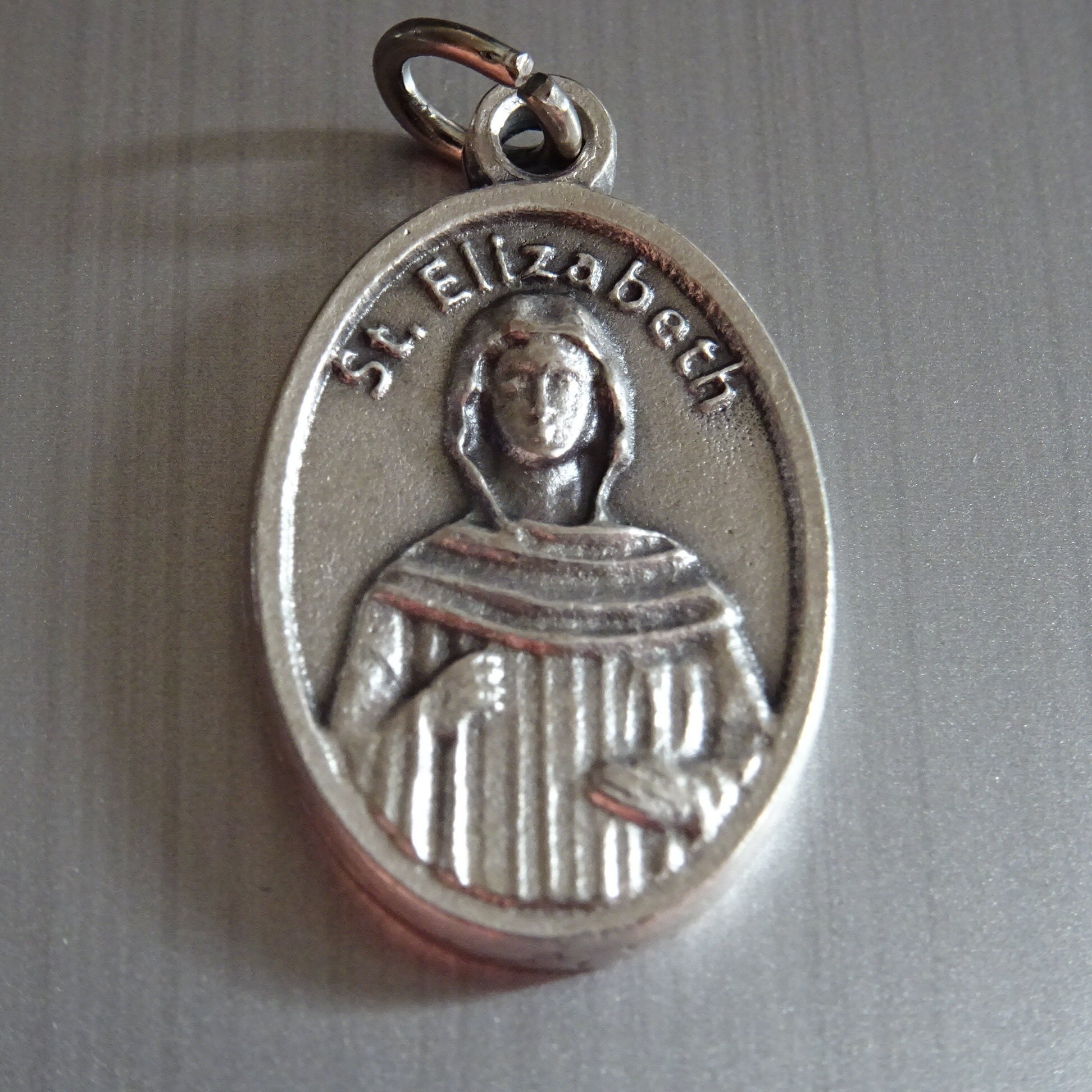 Sainte Élisabeth Patronne Des Services Infirmiers, Veuves et Jeunes Mariées. Faussement Accusé, Méda