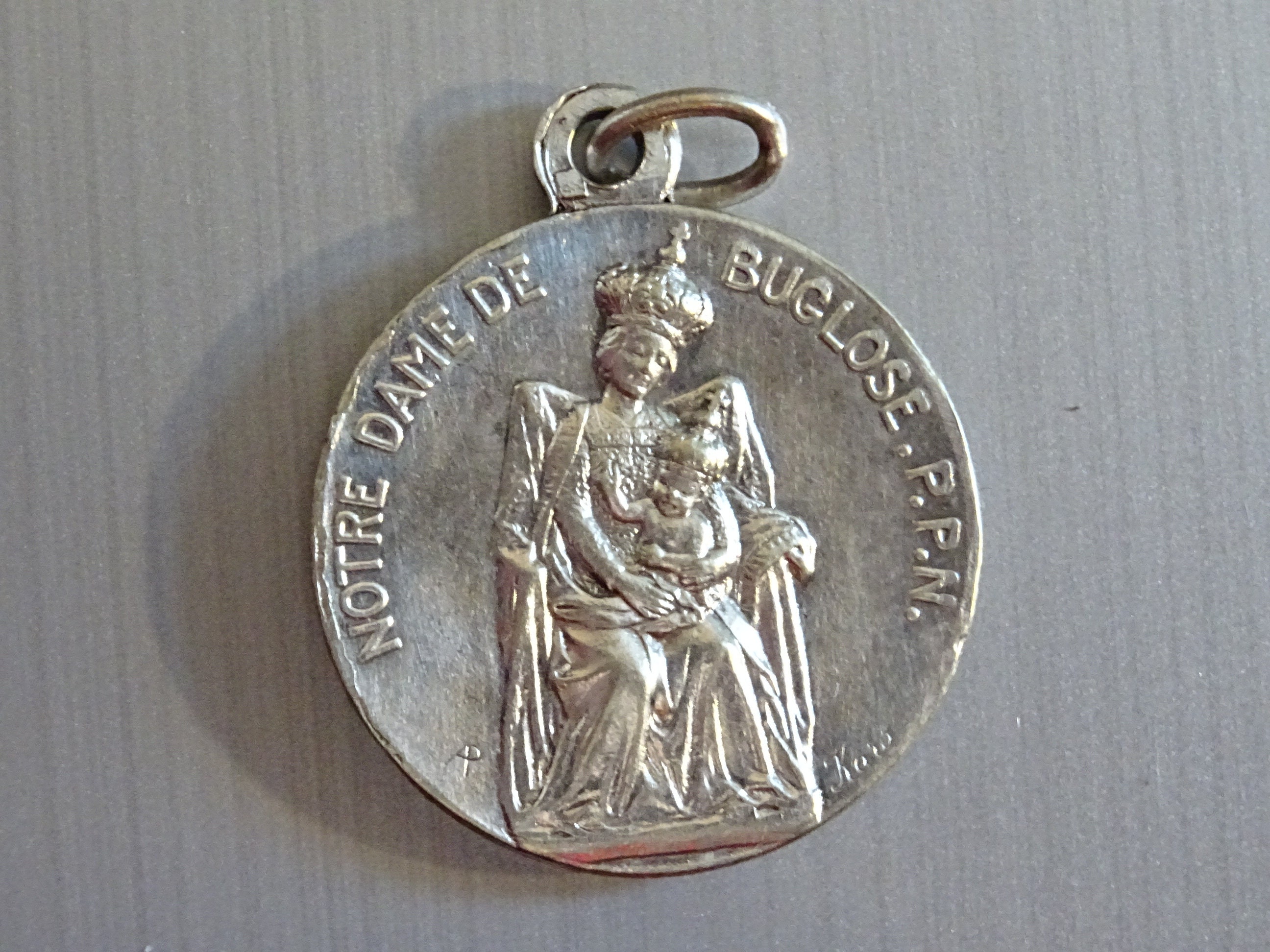 Saint, Antoine, Bébé et Croix, Pour L'espérance, Notre-Dame Buglose Signée A. Penin. Karo. Médaille 