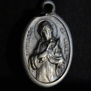 St. Teresa of Avila medaille medal – Patron Saint of headache sufferers and writers