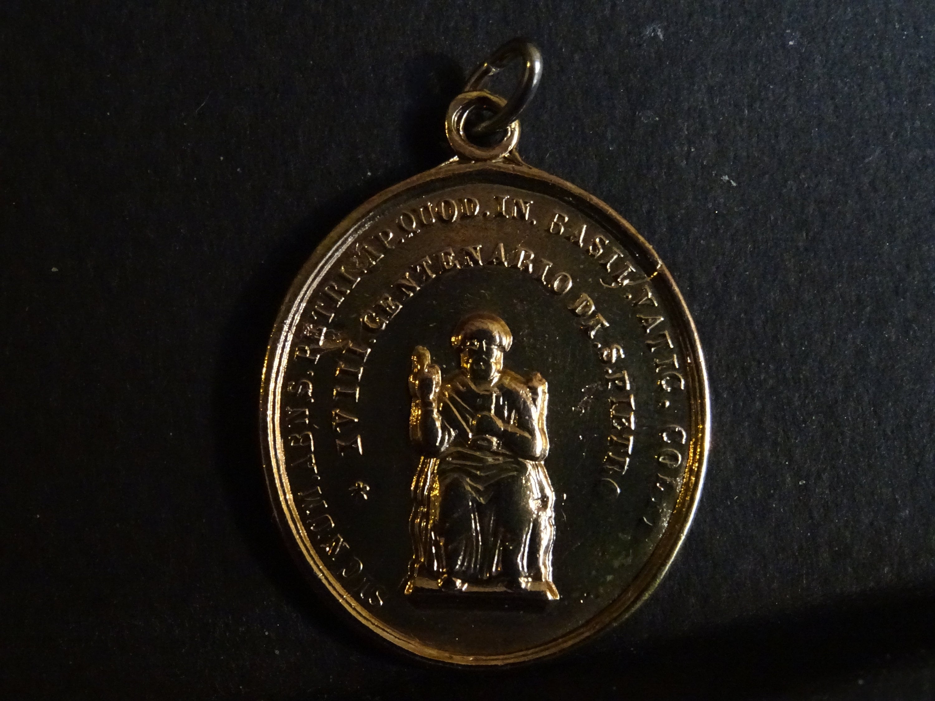 Pietro S. Basil Vatic Xviii Centenaire Antique Pendentif Religieux Médaille de Charme Saint