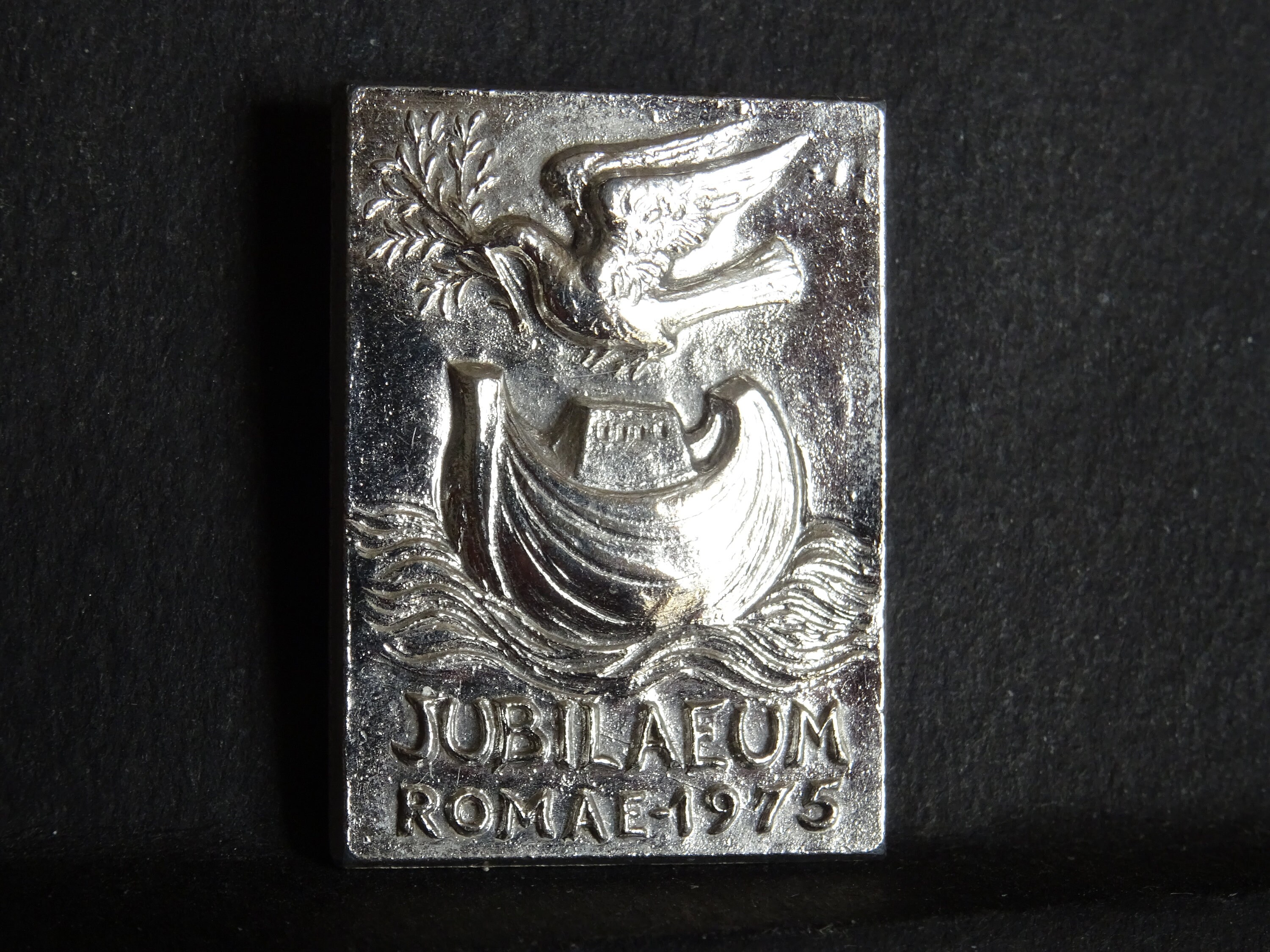 Arche de Noé et Colombe La Paix, Saint-Esprit Rome. Broche 1975 Faite Par Colombo