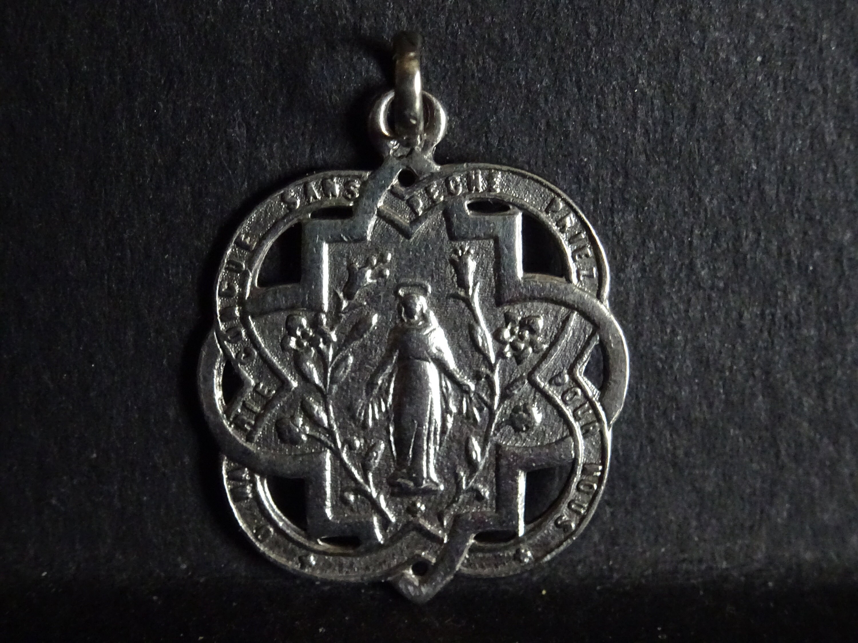 Sainte Marie, Médaillon Pendentif Medaille Holy Charm Vintage P 112