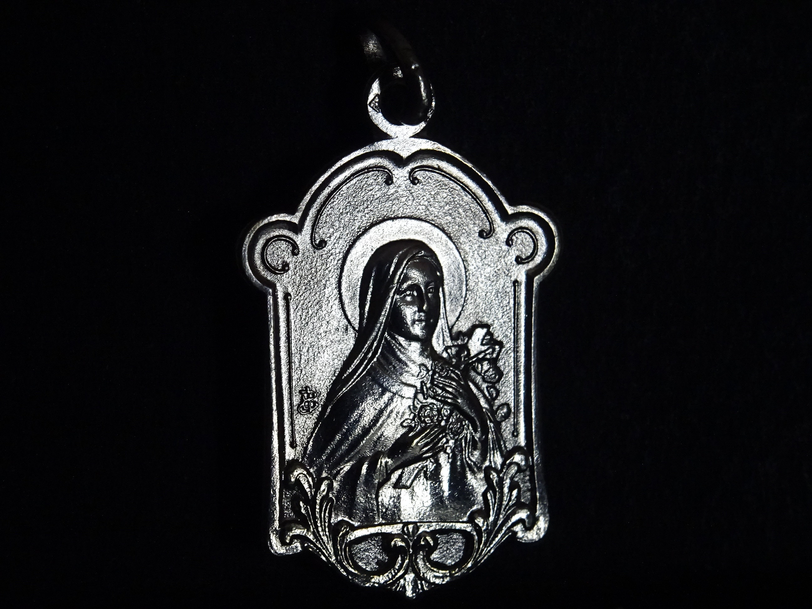 Art Nouveau Sainte Thérèse Français Médaille Pendent Médaillon Saint Charme P 228