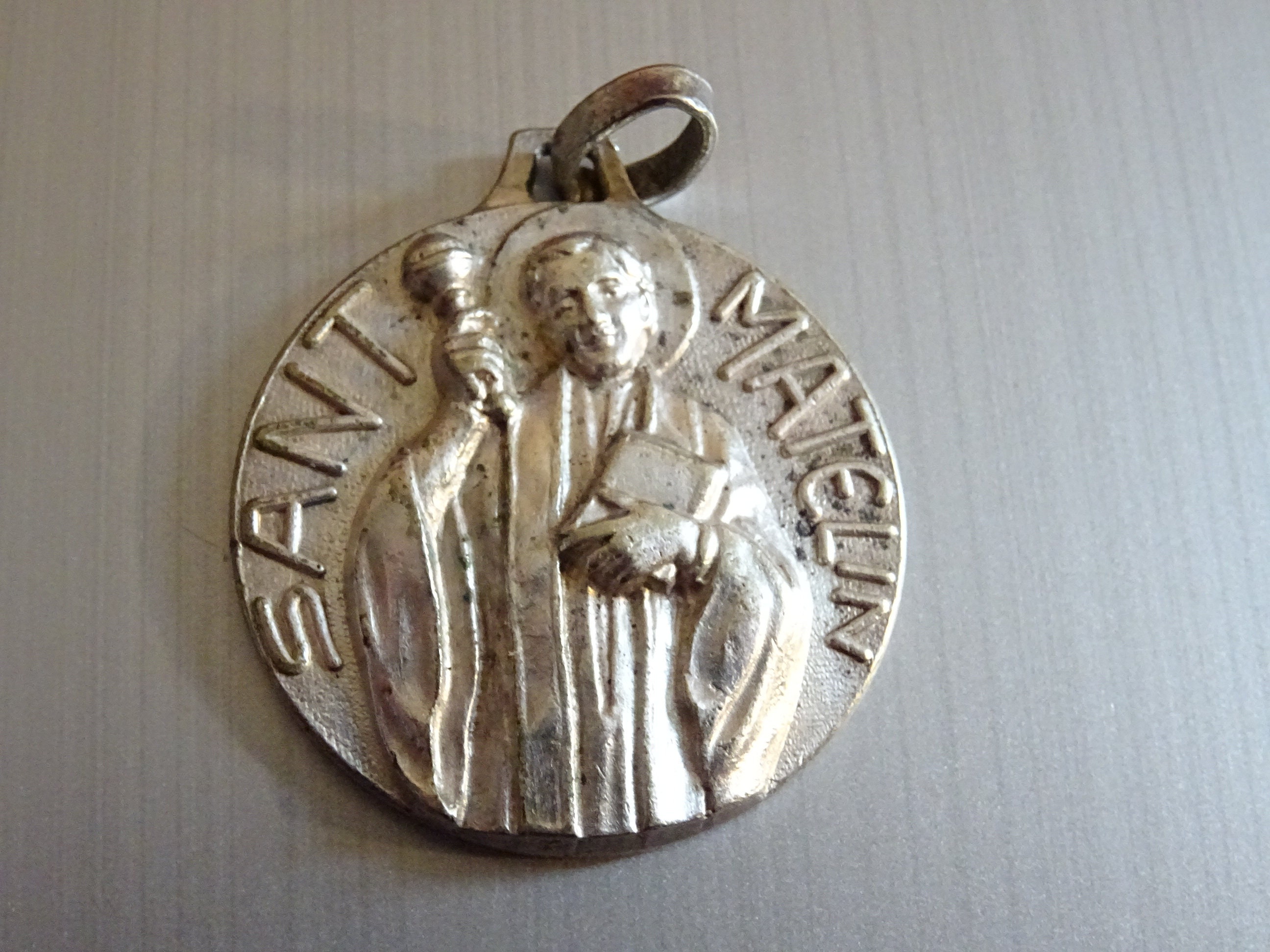 Hymne Breton Buhe Burhudus Sant Matelin La Vie Merveilleuse de Saint Mathurin. Médaillon Médaille Re