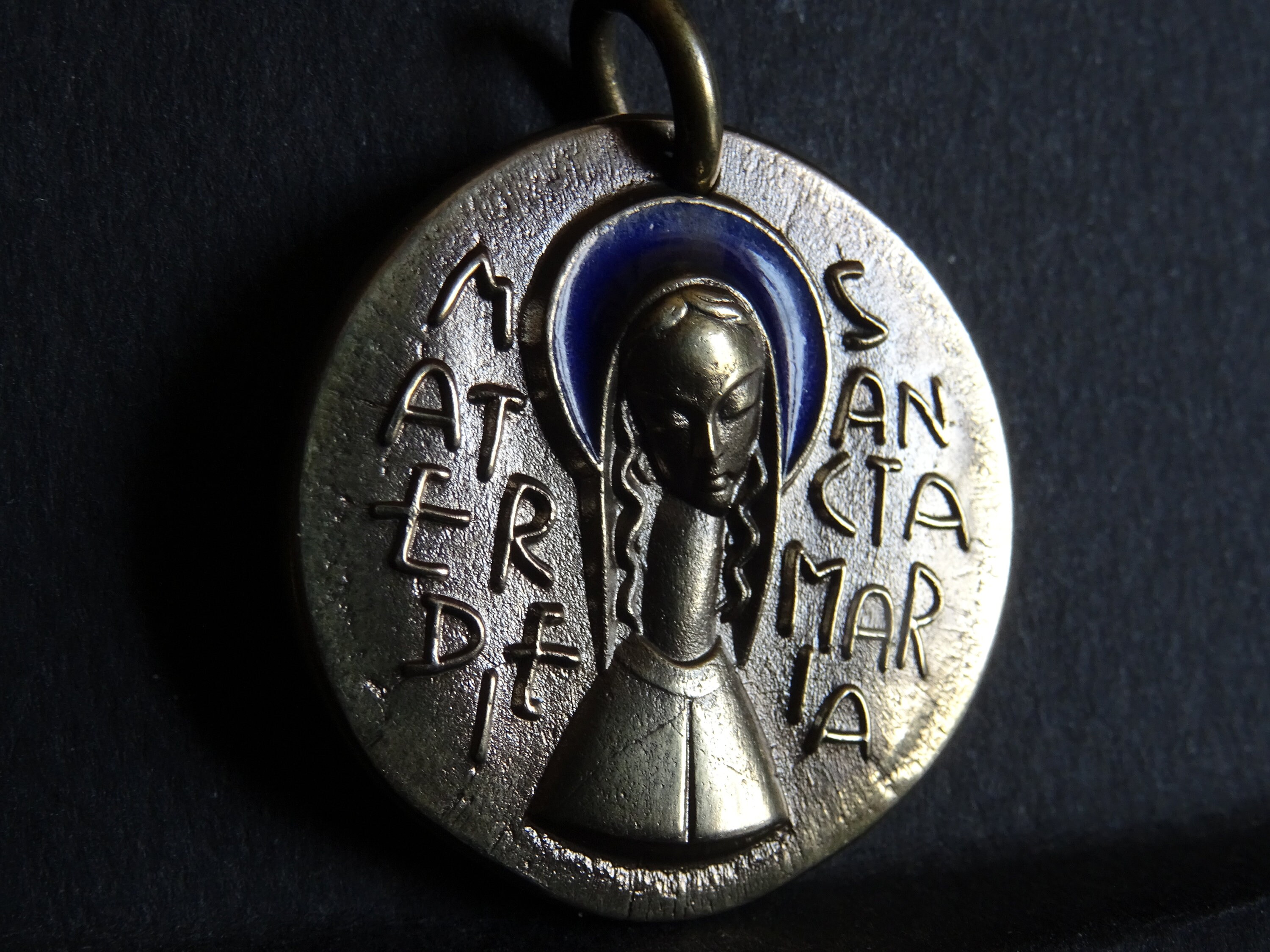 Mary Enamel Bronze Medallion Holy Charm Vintage Religieux
