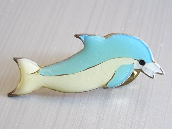 Pin Badge Enamel Dolphin  TT 206 - image 1