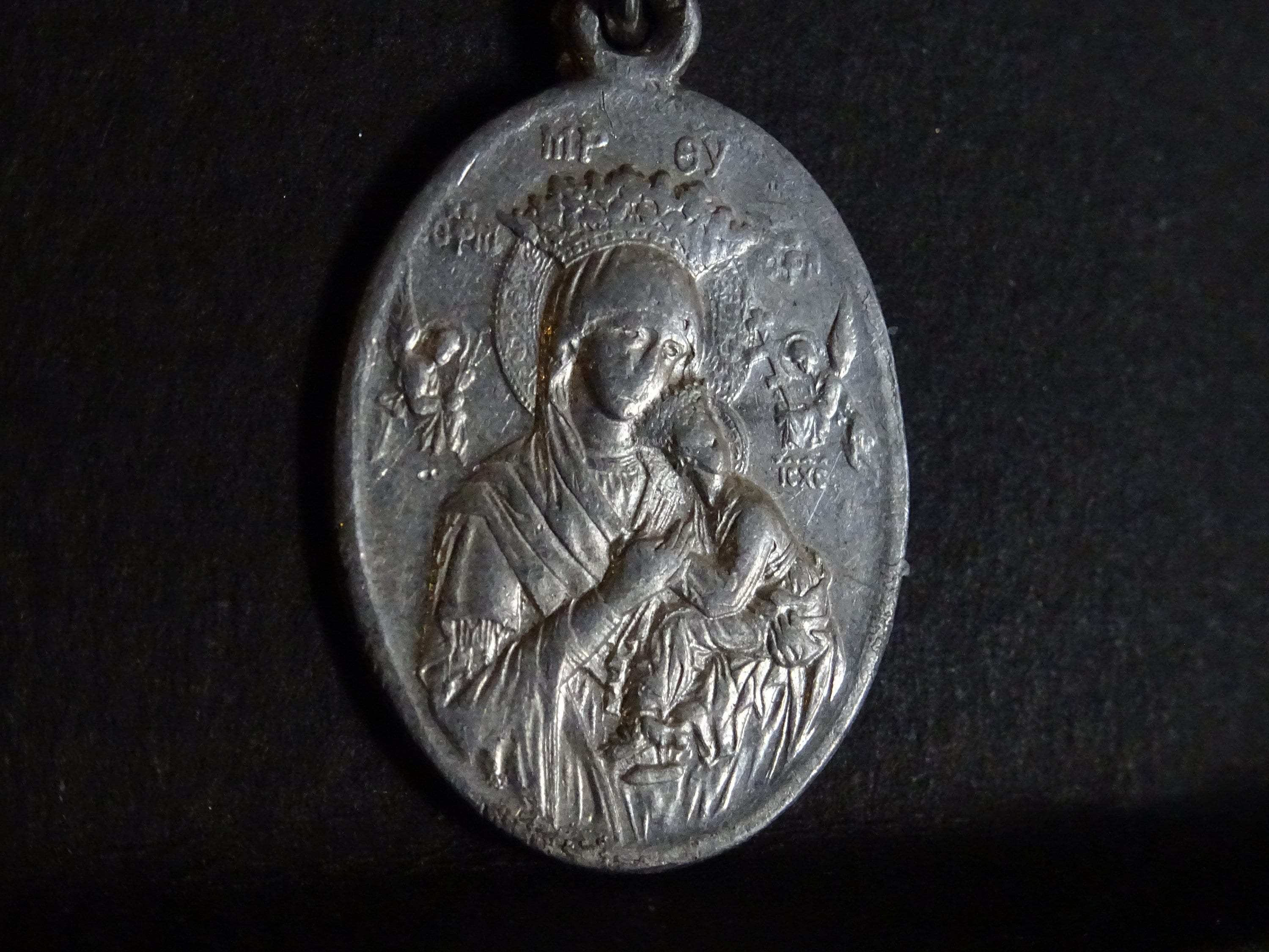 Sainte Vierge Marie Bénie avec La Couronne Des Anges d'aide Perpétuelle. Médaillon Medal Medaille Re