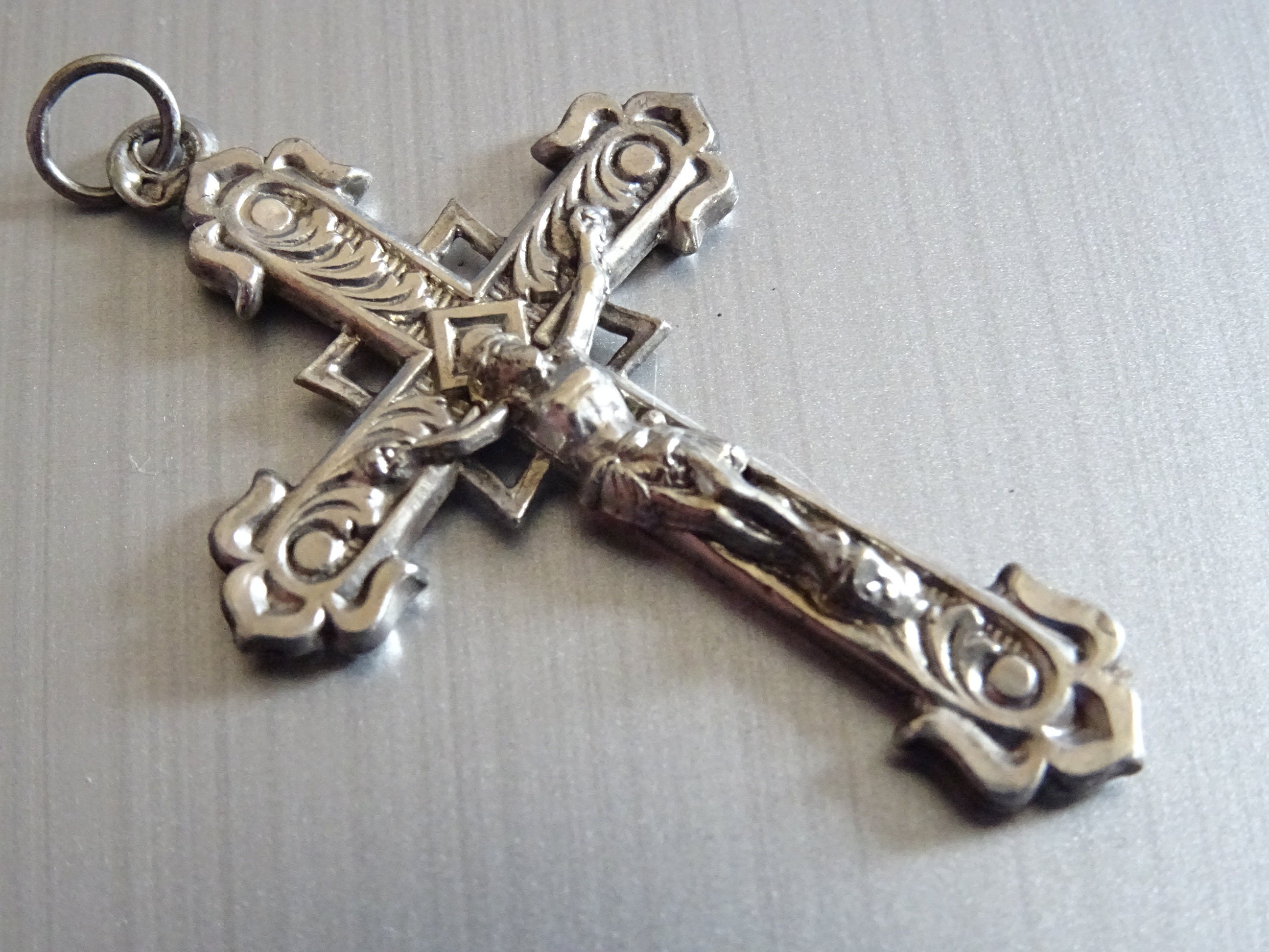 Antique Silver Tone Double Side Cross Holy Charm Medal Pendentif Médaillon Médaille Medaille P 842