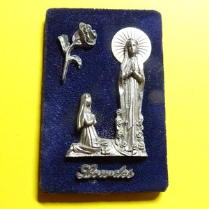 Virgin Mary Wall Hanging. Stand Travel Altar. Lourdes Religious  BB 382