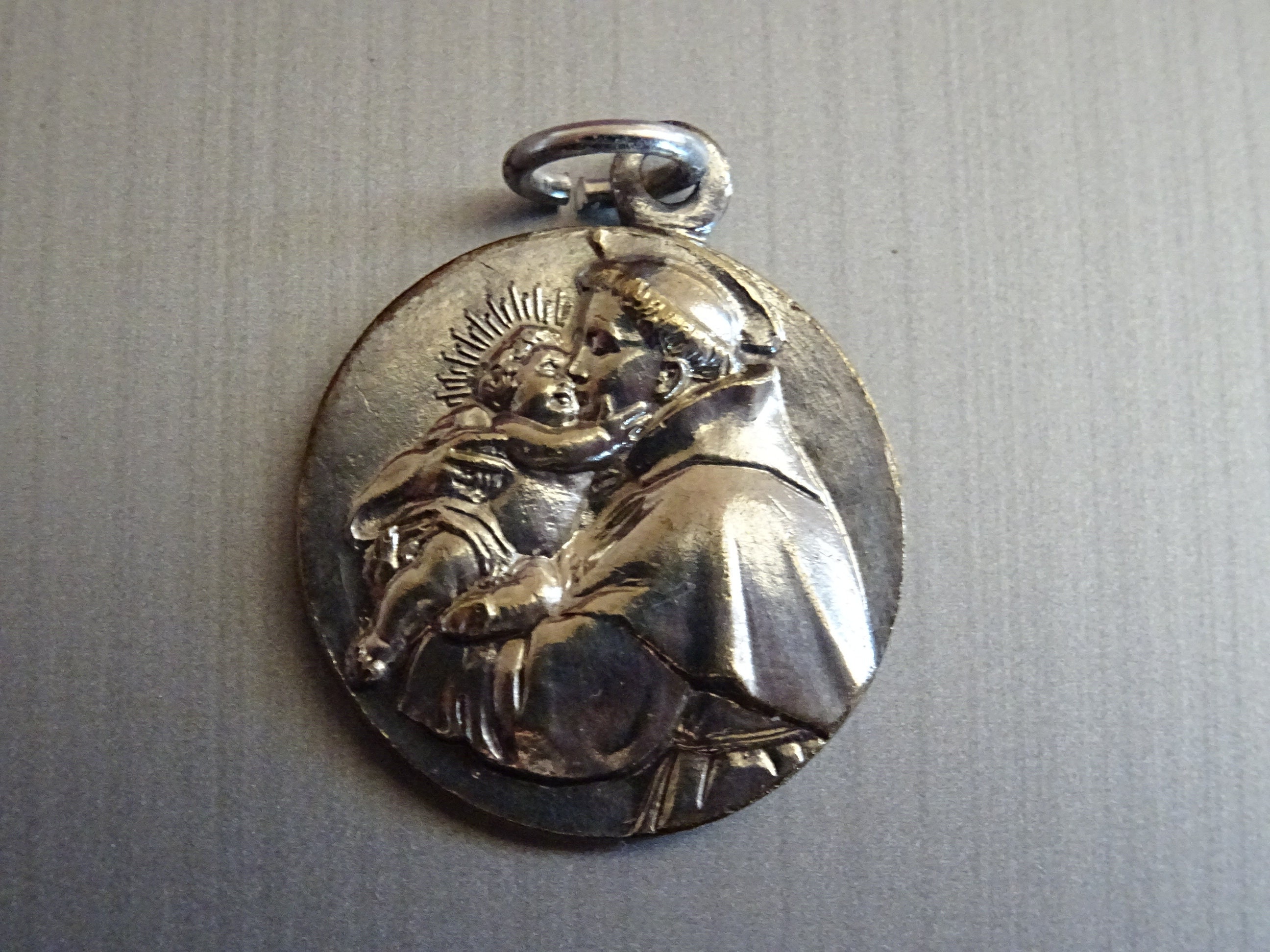 st.anthony Élevé. Français Vintage Pendentif Religieux Médaillon Saint B 837