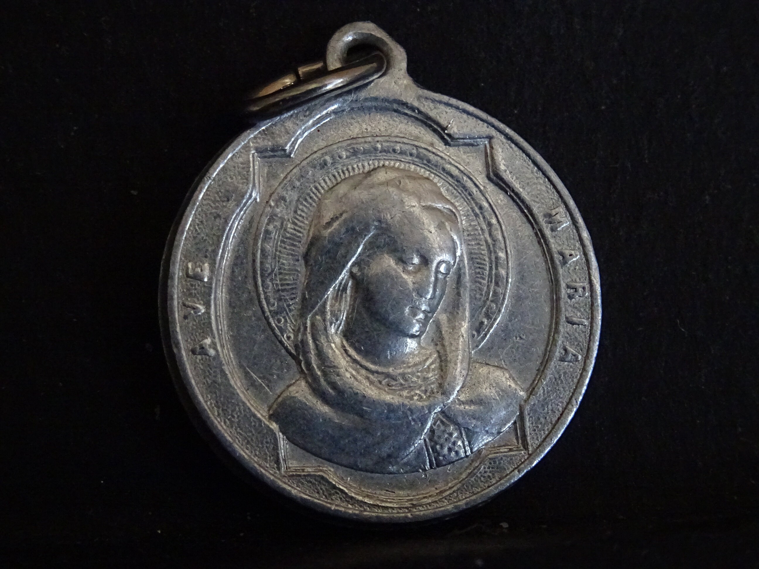 Ava Maria, Point Max, Médaille Medaille Religieux Millésime Saint Charme Aluminium P 205
