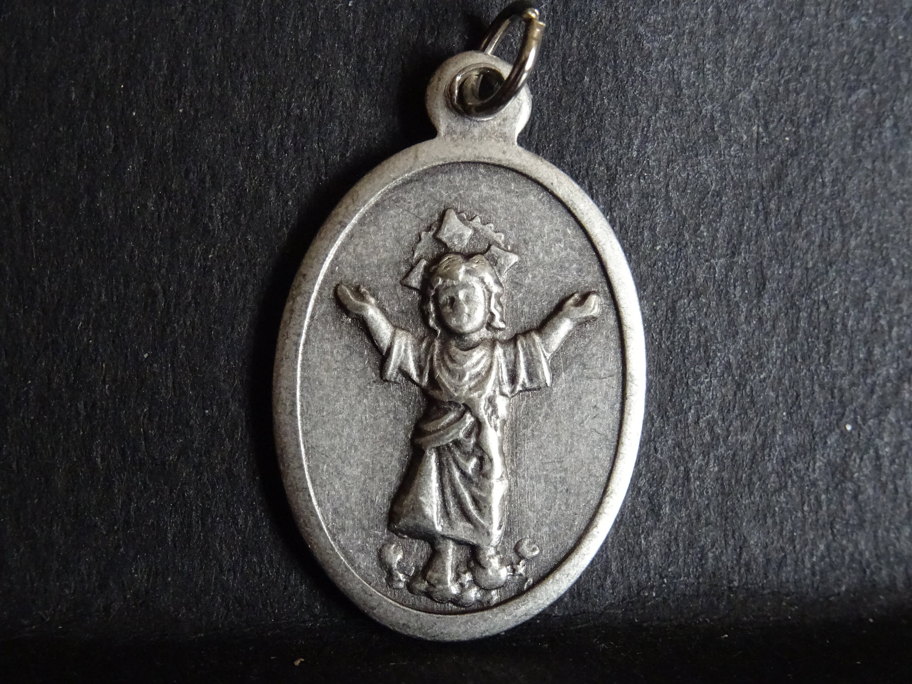 Devine Enfant Jésus Italie Médaillon d'argent Pendent Medaille Holy Charm