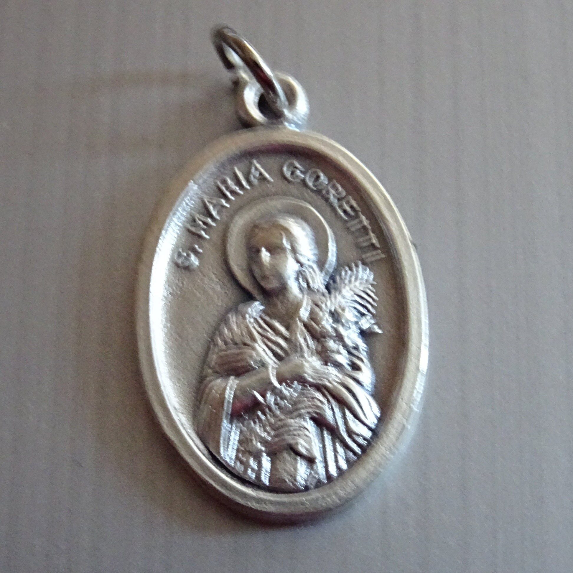 Maria Goretti. Pour Beaucoup, Le Saint Représente L'espérance, Pardon et L'amour. Médaille d'argent