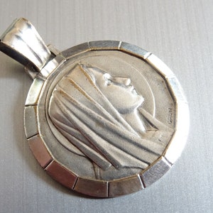 Virgin Mary signed Grun . medallion pendent Holy Charm T 718