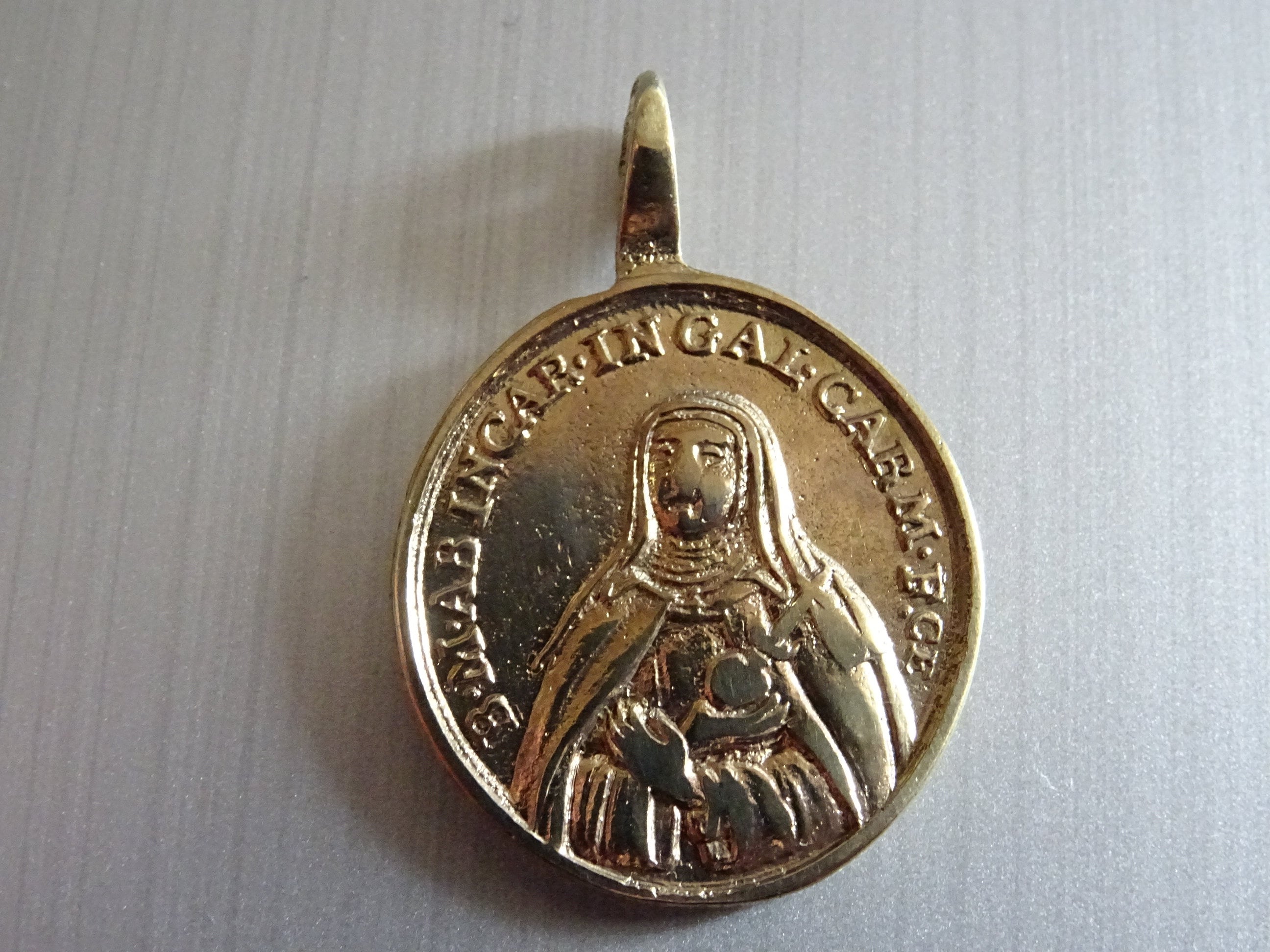 S. Mater Terr. Terre Mère. Antique Holy Charm Medal Pendent Medaille P 956