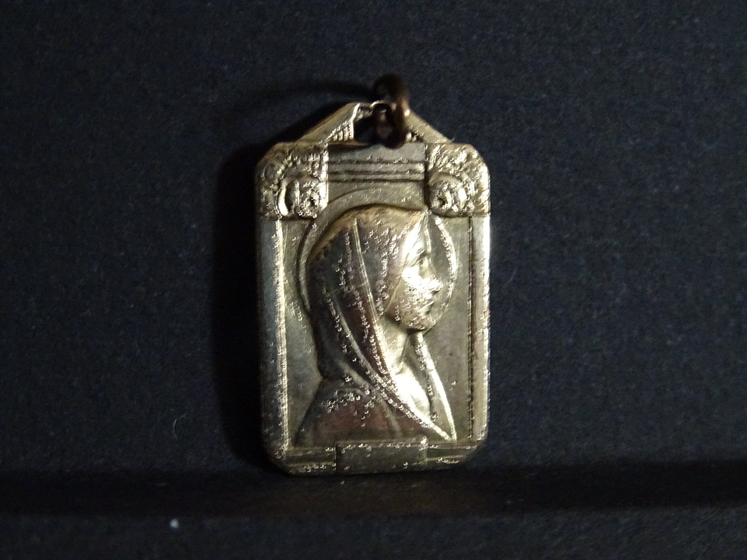 Vierge Marie Au Dos Eliane Farre 1932 Antique Catholique Saint Charme Médaillon Pendent Medaille P 5