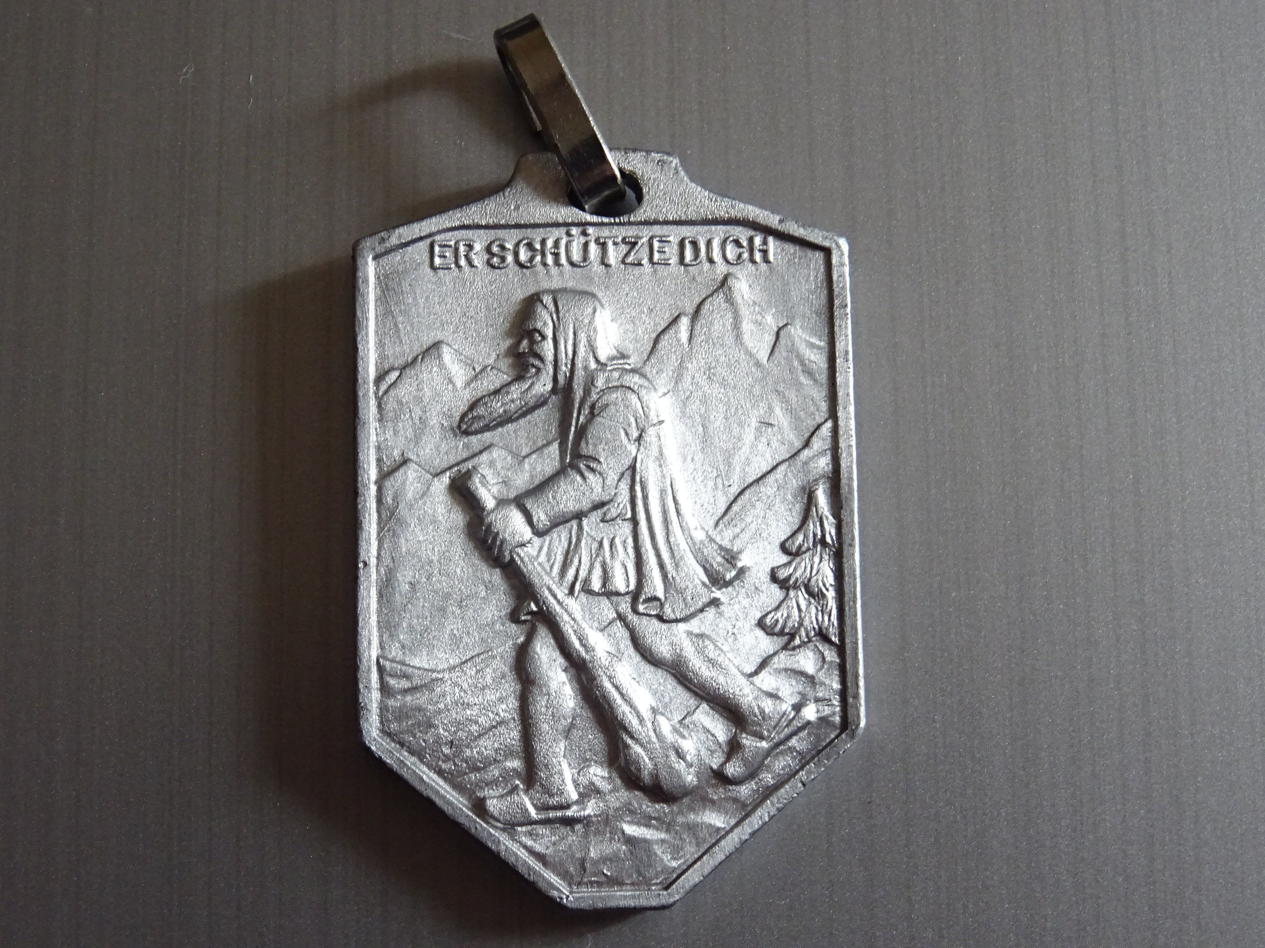 Il Protège , Saint-Christoph Am Arlberg 1800 Mètres. Antique Médaille Religieuse Catholique Saint Ch