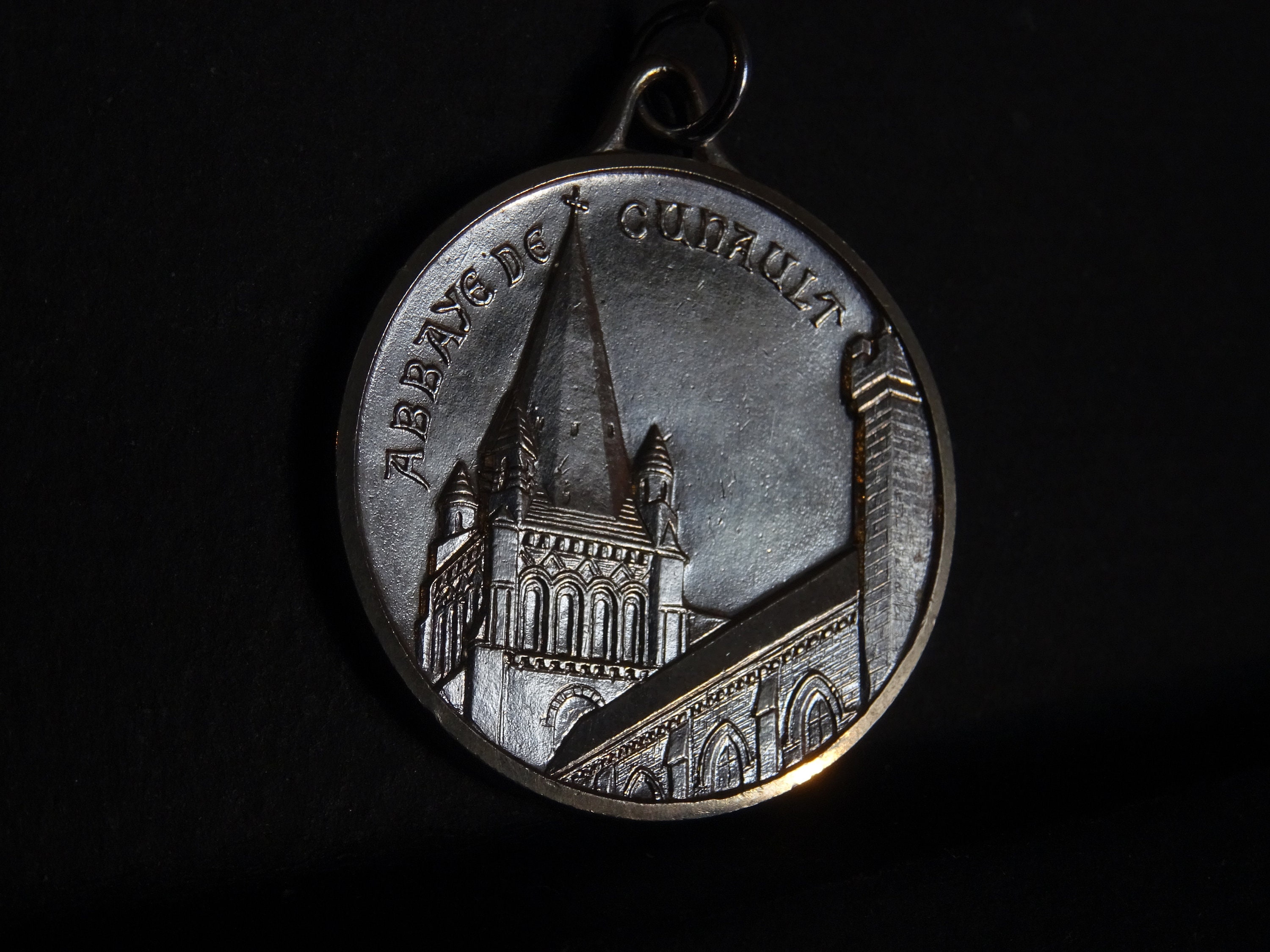 Abby Cunault Cloches Médaille Religieuse Antique Catholique Pendentif Saint Charme