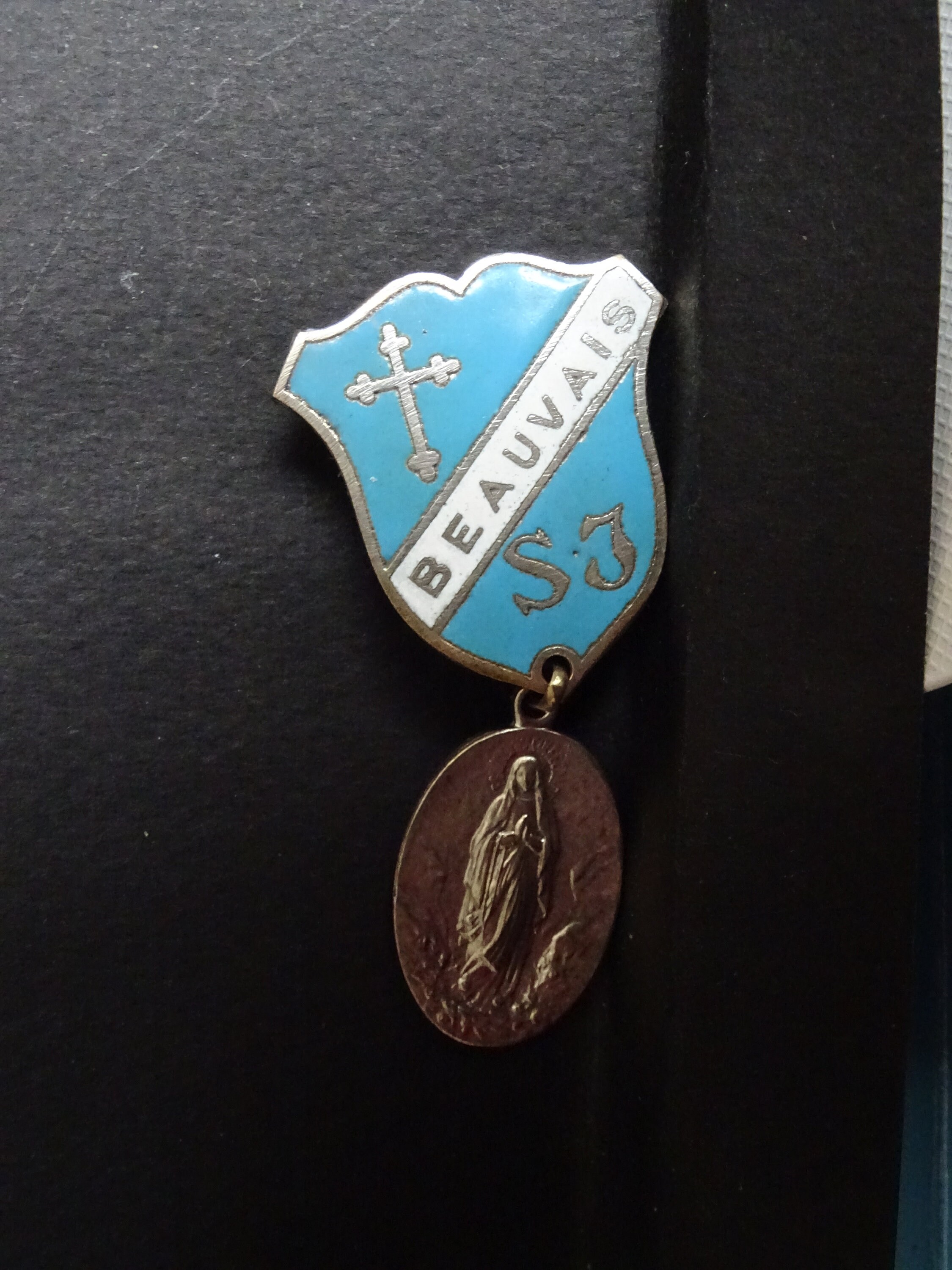 Émail Français Brooch Badge Medaille Notre-Dame de Grâce Religieuse Rare Beauvais