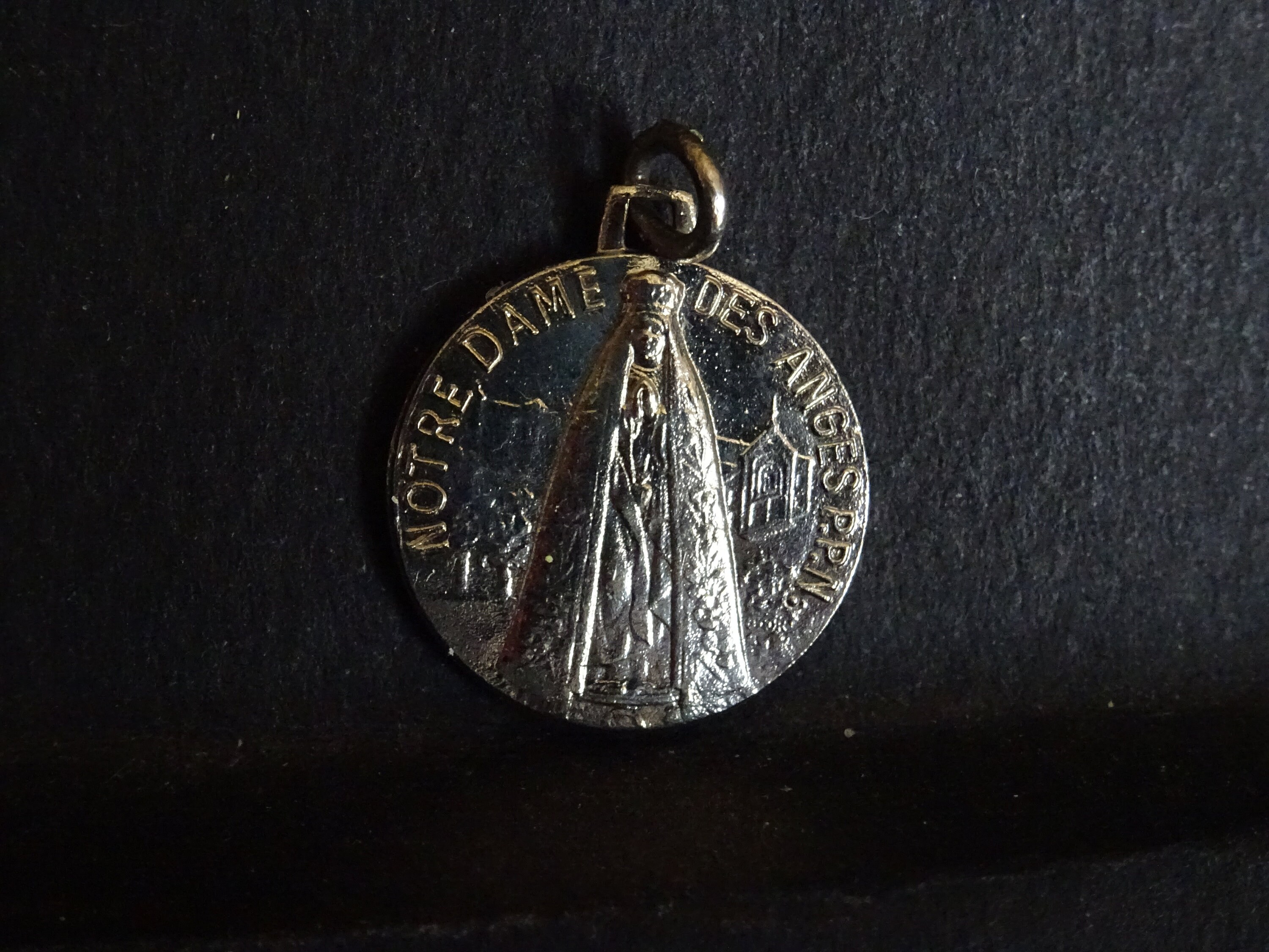 Notre-Dame Anges . Médaillon d'argent Pendent Medaille Vintage Religieux
