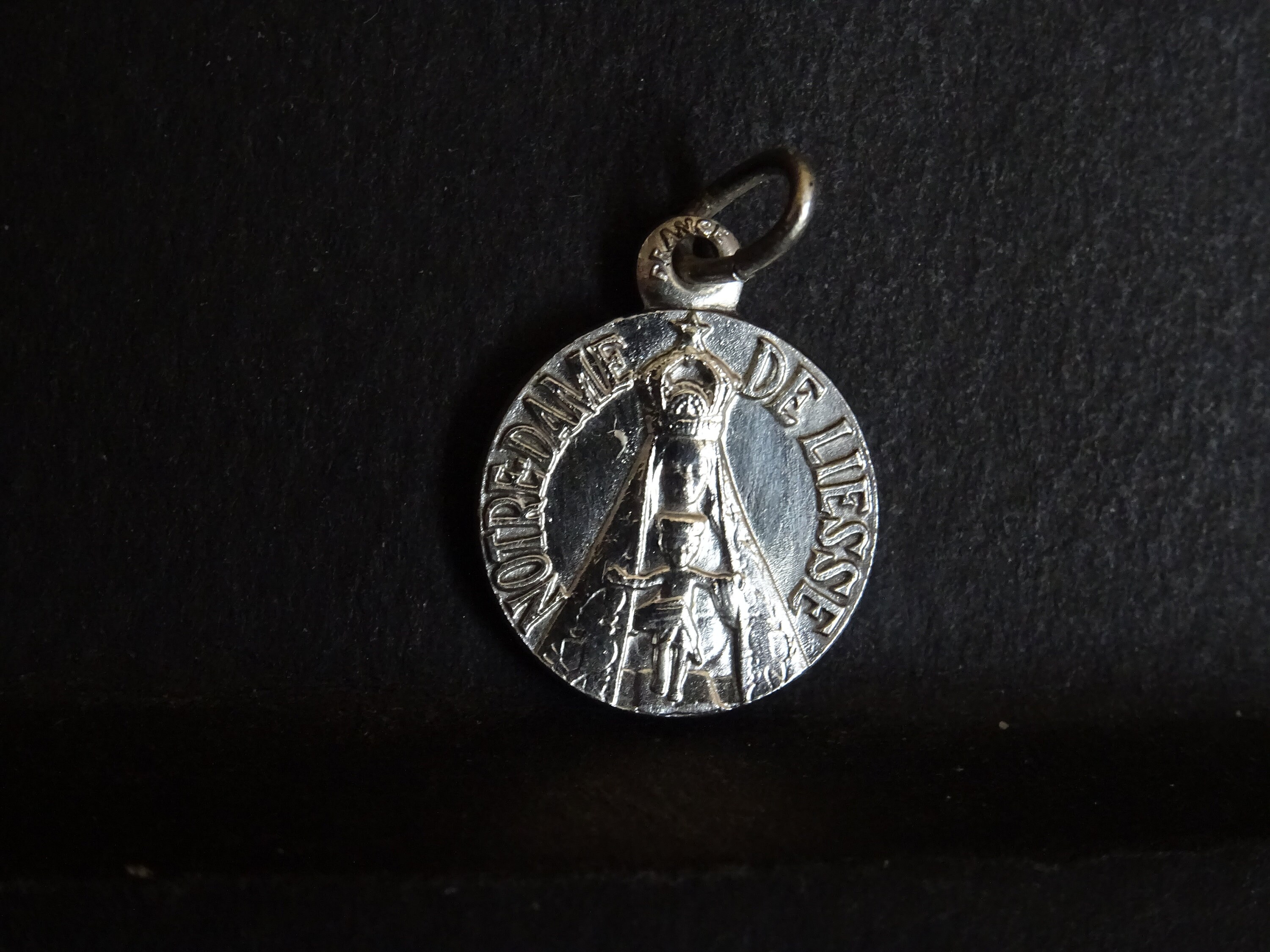 Notre Dame de Liesse Notre Sainte Médaille Religieuse Pendentif Saint Charme