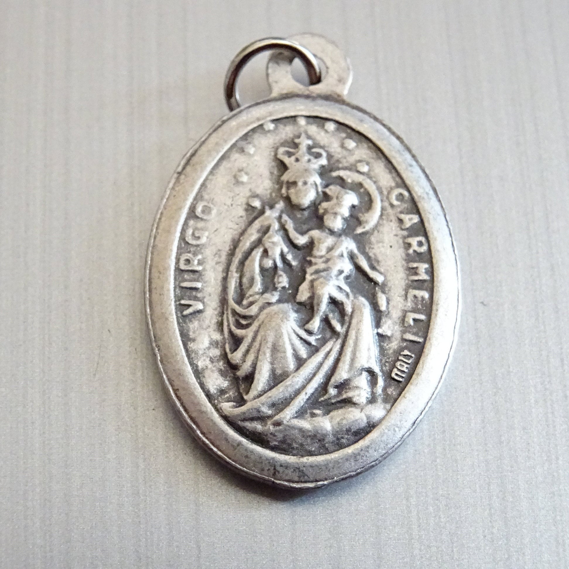 Notre-Dame Du Mont Carmel, Patronne Chili. de L'ordre Des Carmélites, Médaille Pendentif Saint Charm