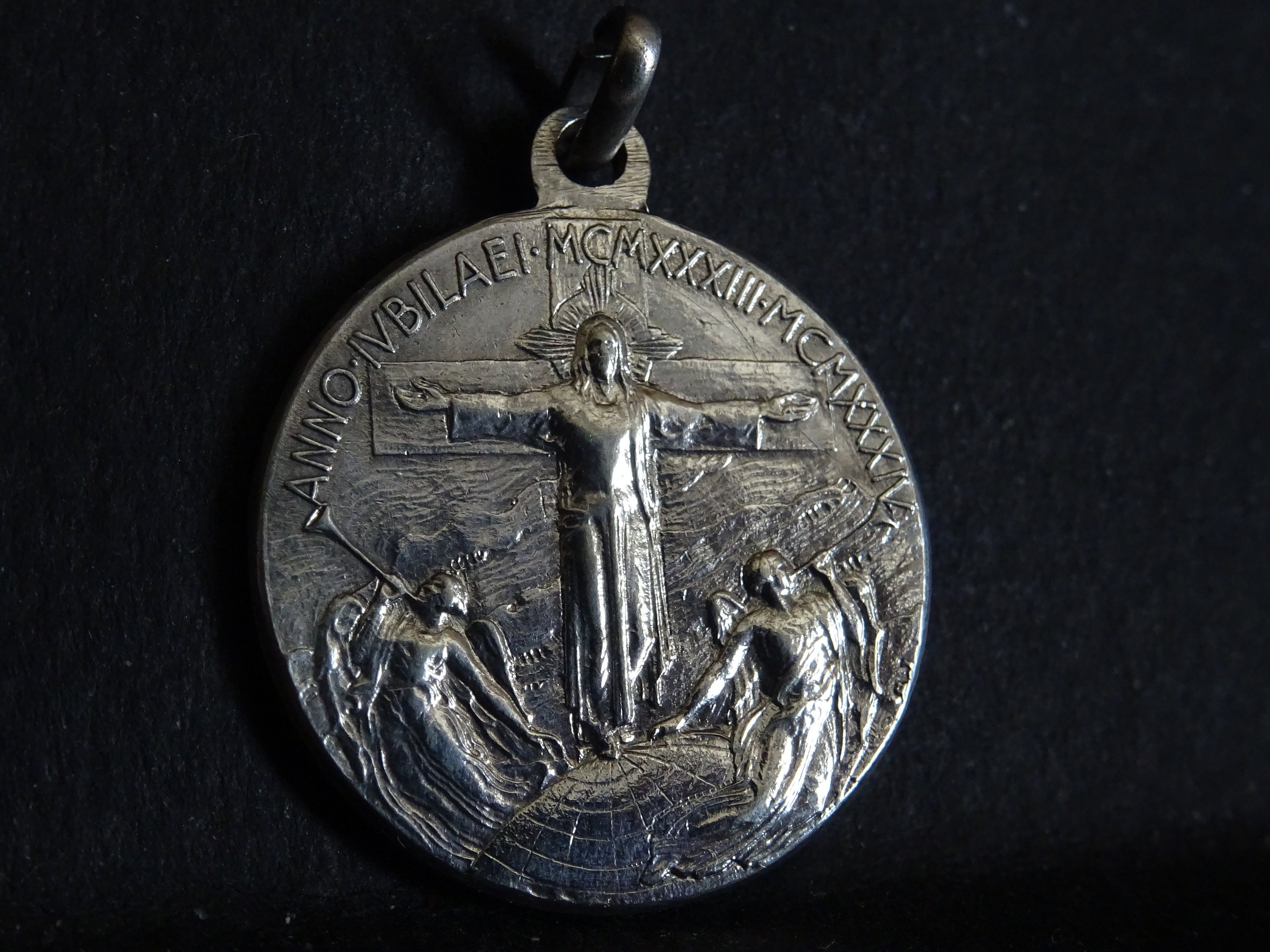 Médaille Chrétienne Pape Pie Xi, Plaqué Argent, Vers 1958 , Médaillon Pendent Medaille Holy Charm