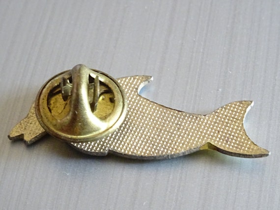 Pin Badge Enamel Dolphin  TT 206 - image 3