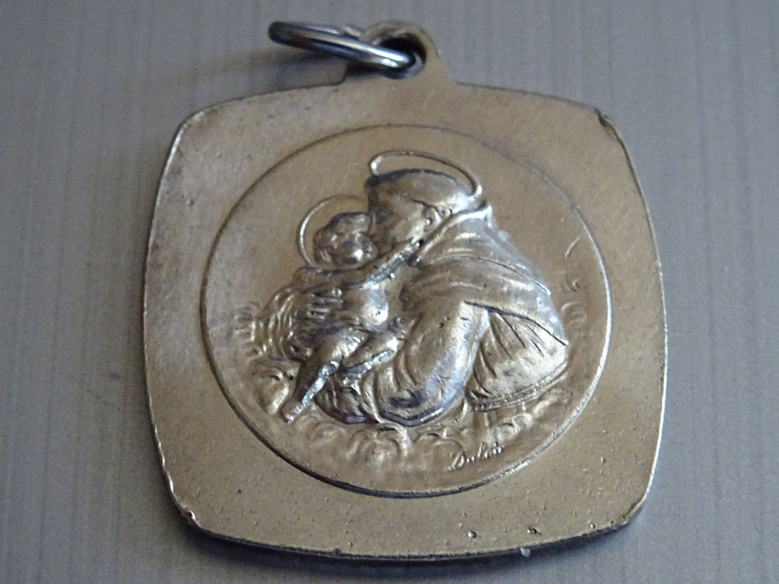 Antique. Saint Antoine et Christophe. Pendentif Saint Charme Médaillon Médaille B 98