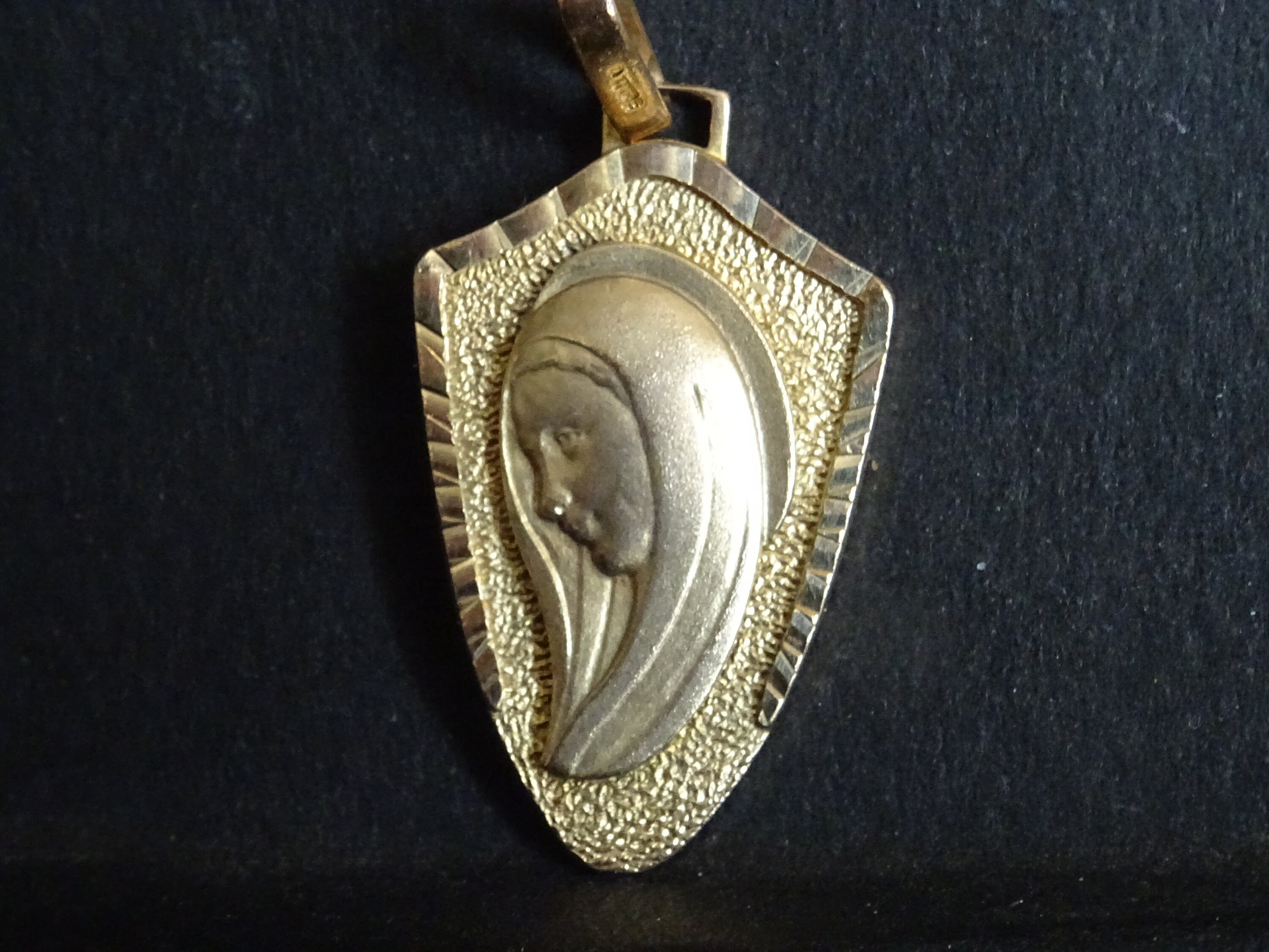 Saint Vierge Marie Médaille d'or Médaillon Pendent Medaille Holy Charm