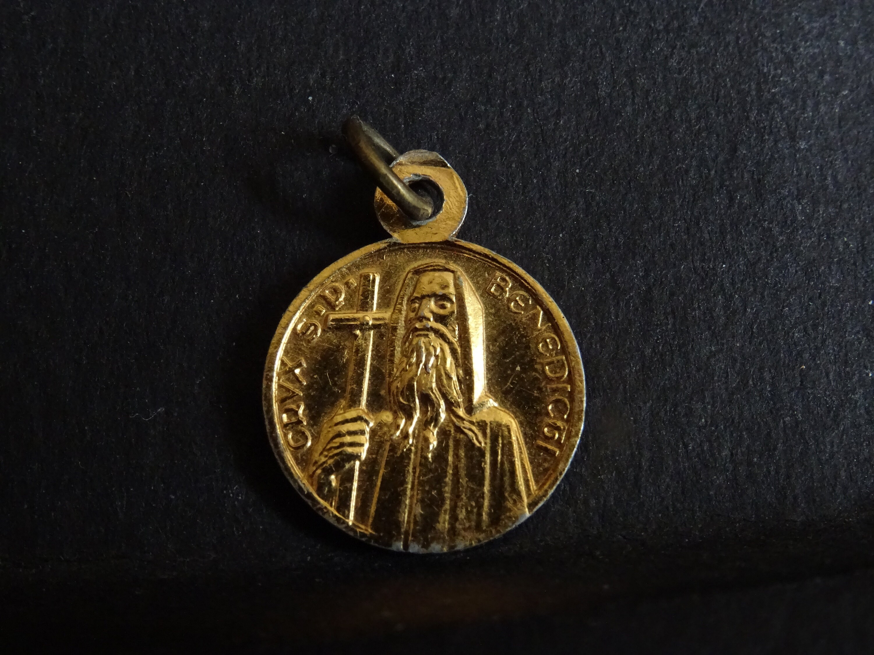 st Benedict Gold Colour Médaillon Pendent Medaille Holy Charm