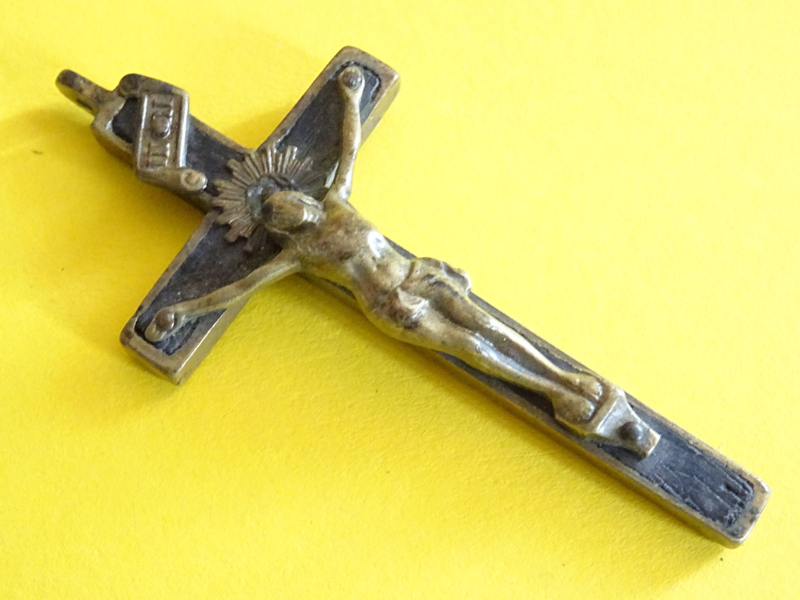 Antique Grande Croix Pectorale, Moine, Crucifix. Médaille Du Saint Charme Catholique Médaillon Pende