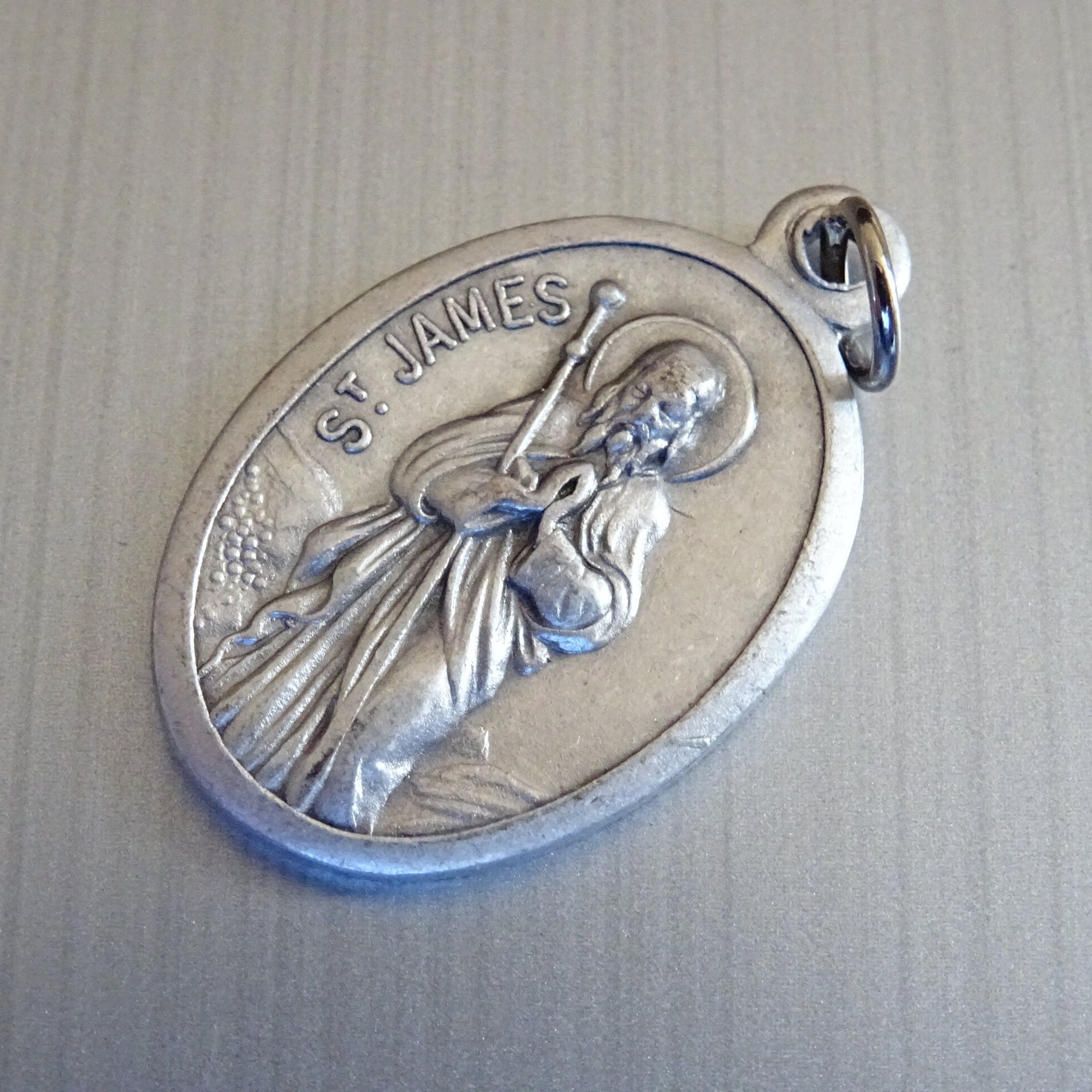 Saint Jacques Le Grand, Est Saint Patron Des Pêcheurs. Médaille Médaillon Pendente Saint Charme D 10