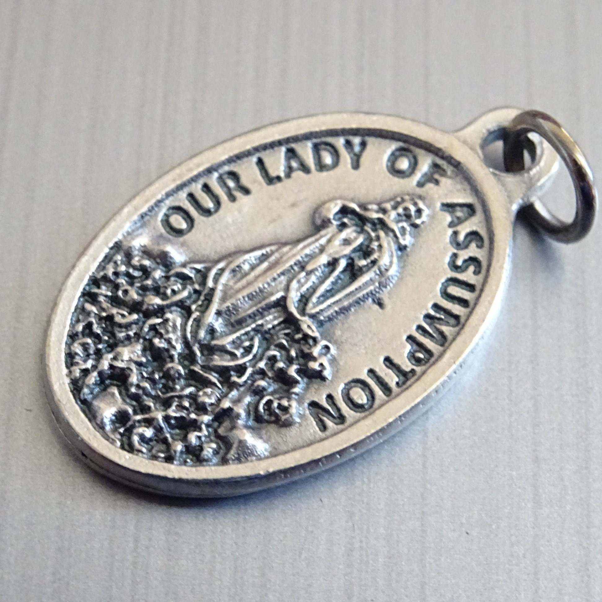 Notre-Dame de L'assumpation. Marie à Prendre Pour Soi. Médaille d'argent Médaillon Pendentif Holy Ch
