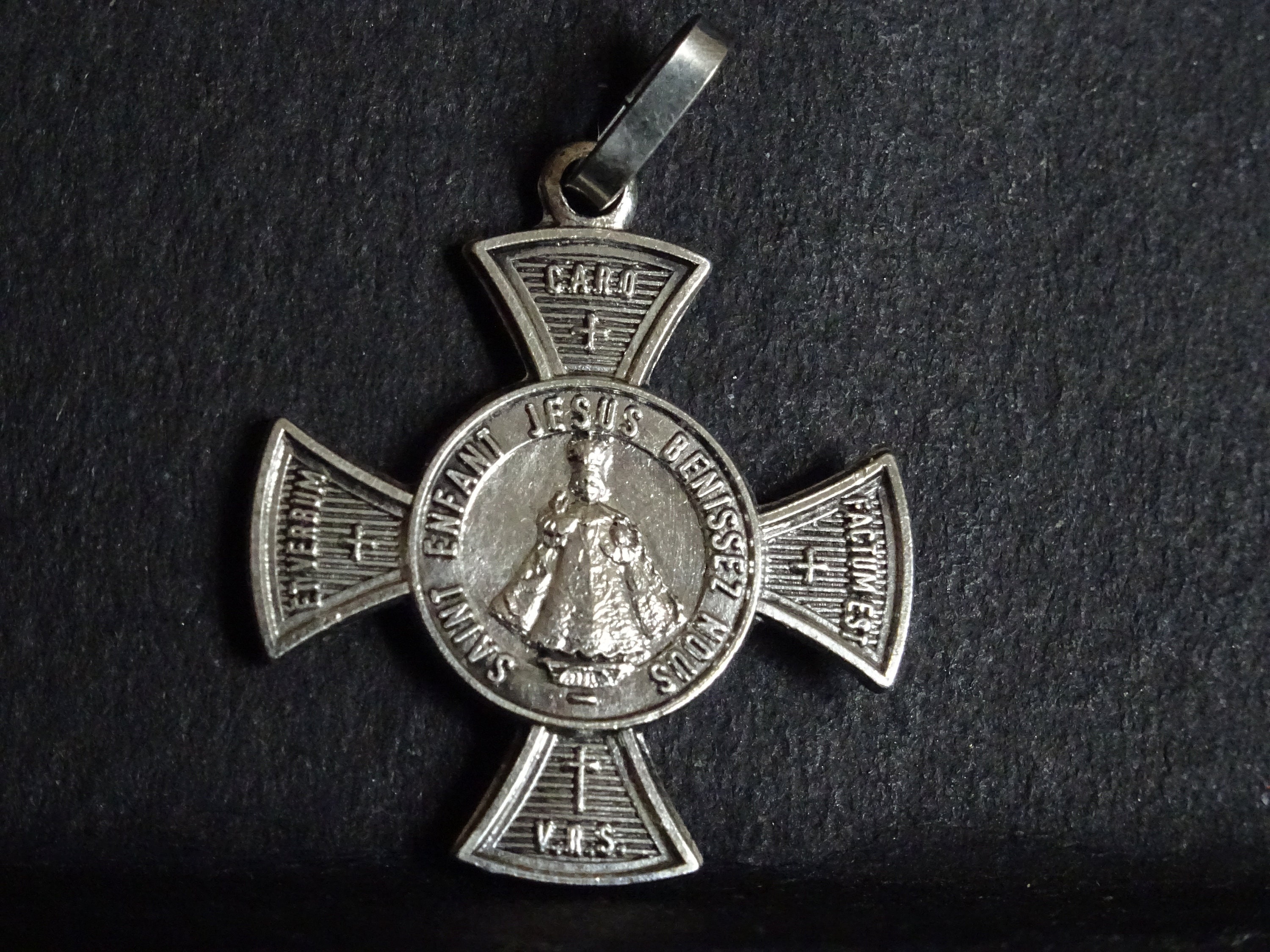 Médaille d'argent Medaille Cross Millésime Religieux Français St Infant