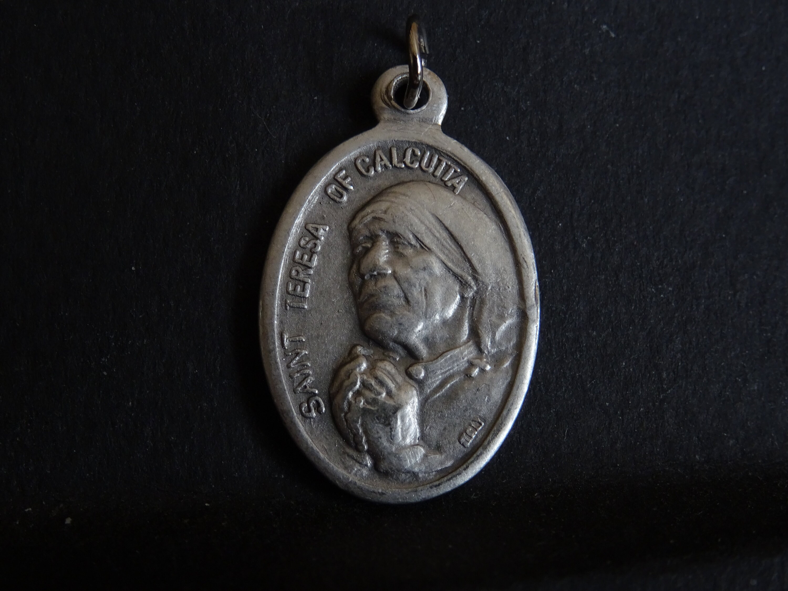 Sainte Thérèse de Calcutta Sainte Patronne Pour Les Non-Croyants, et La Plus Pauvre Des Pauvres. Ita