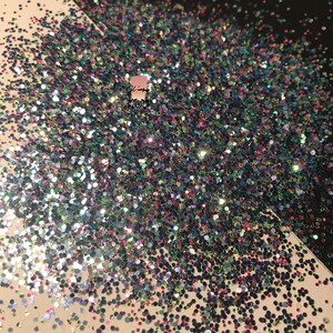 Masquerade Mid-Chunky Glitter