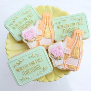 PAMPER SET 339C Custom Cookie Cutter & Debosser