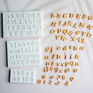 Molde de silicona con letras y números