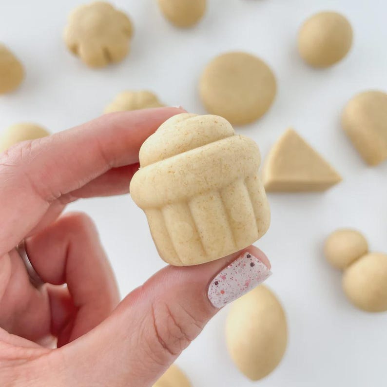 CUPCAKE My Little Cake Pop Mold image 8