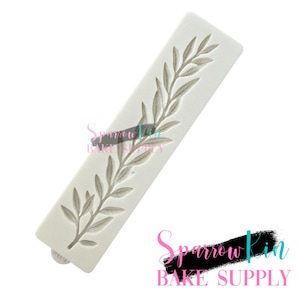 LARGE VINE BORDER Silicone Mold | Cake Size | Garden | Enchanting | Fondant |