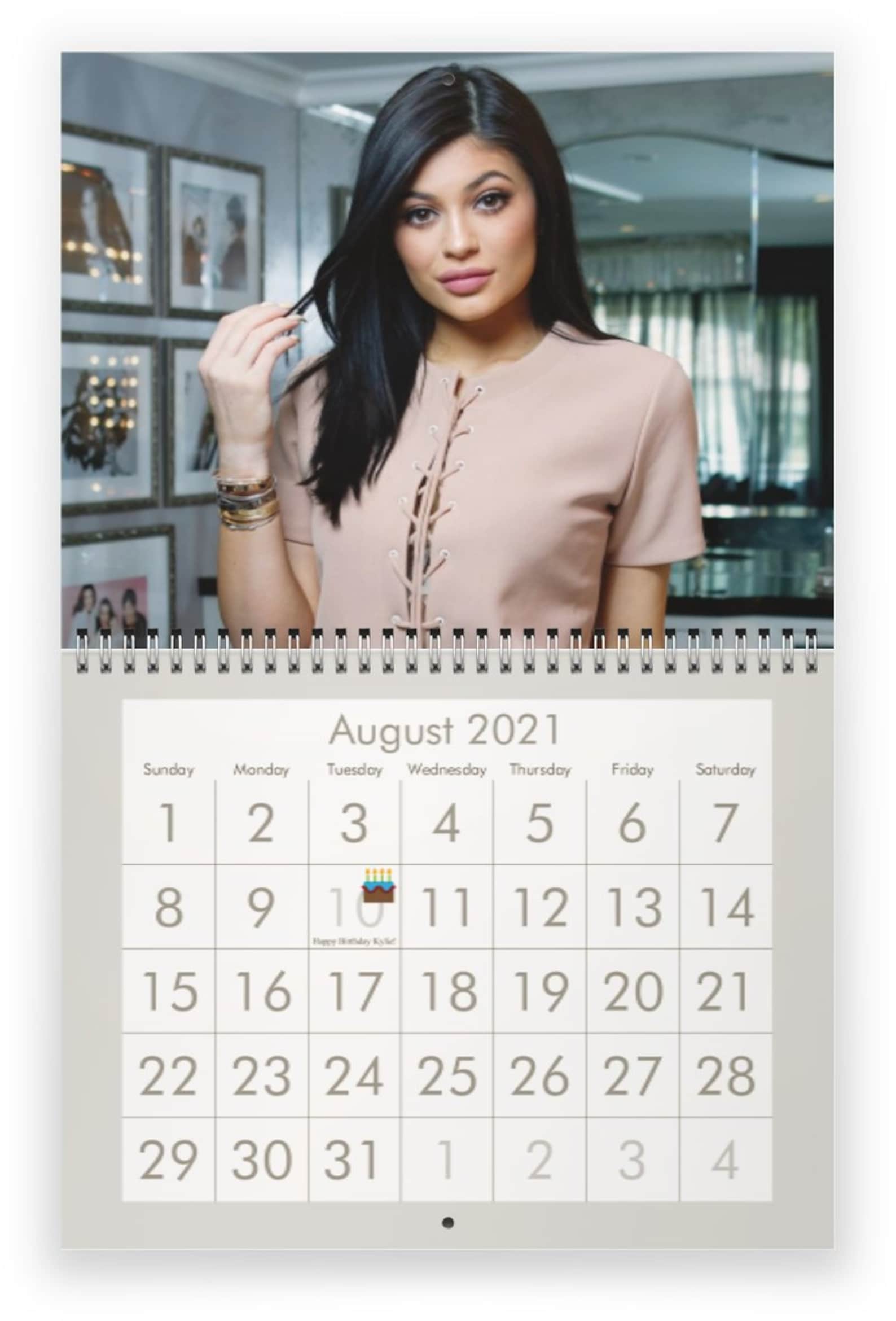 Kylie Jenner 2021 Wall Calendar Etsy