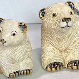 Handmade Ceramic Polar Bear Family Figurine: Gold & Platinum Accents