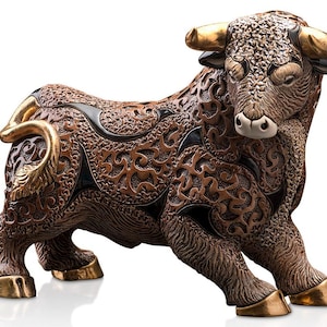 Handmade Ceramic Brave Bull Sculpture - De Rosa Collections - Gallery Sized