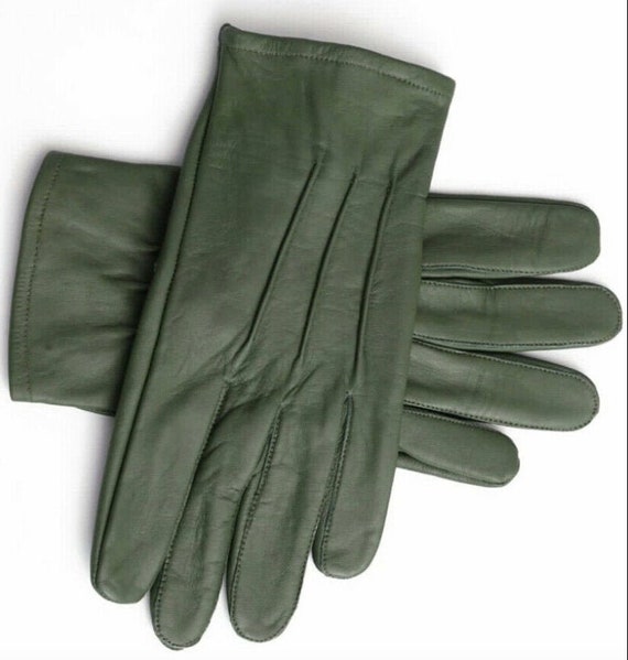 Green Leather Driving Gloves: Soft Unlined, Snap Closure